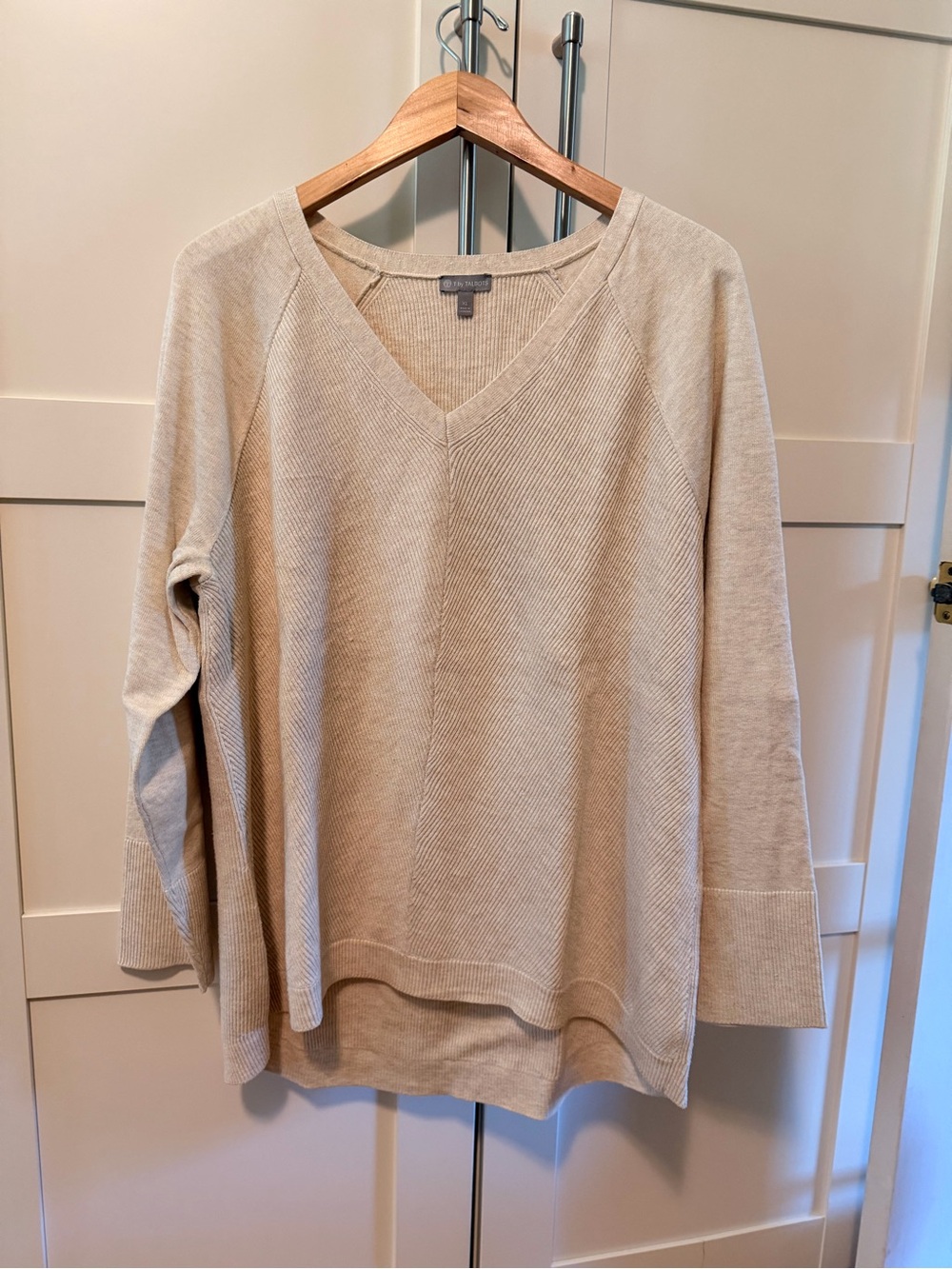 Neutral V‑Neck T by Talbots Sweater - Beige/Tan